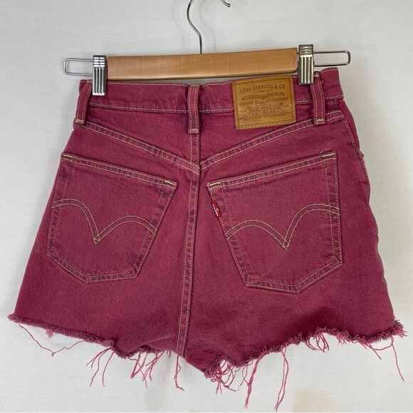 LEVI'S Women's Premium Ribcage Cut Off Shorts Size 24 pink - Picture 6 of 15